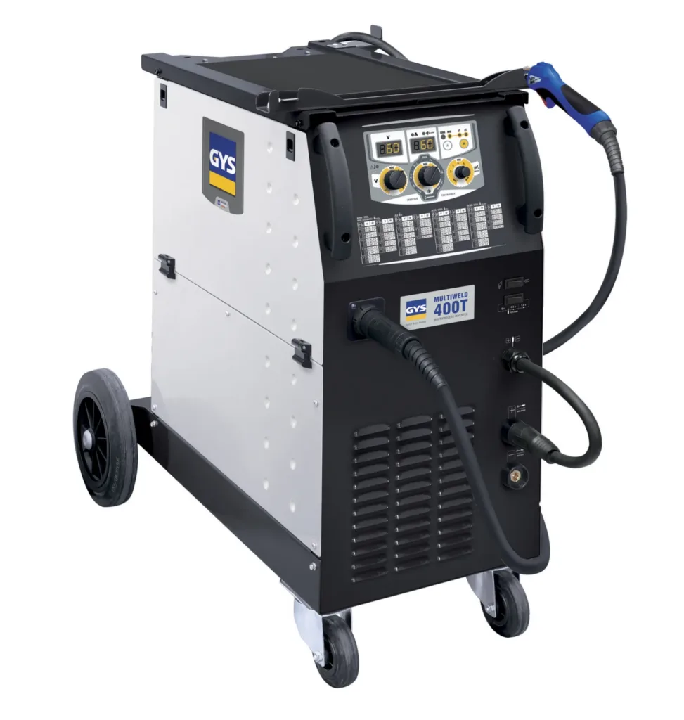 GYS MULTIWELD 400T GW (bez akcesoriów), spawarka MIG/MAG, widok z przodu, Spawlab